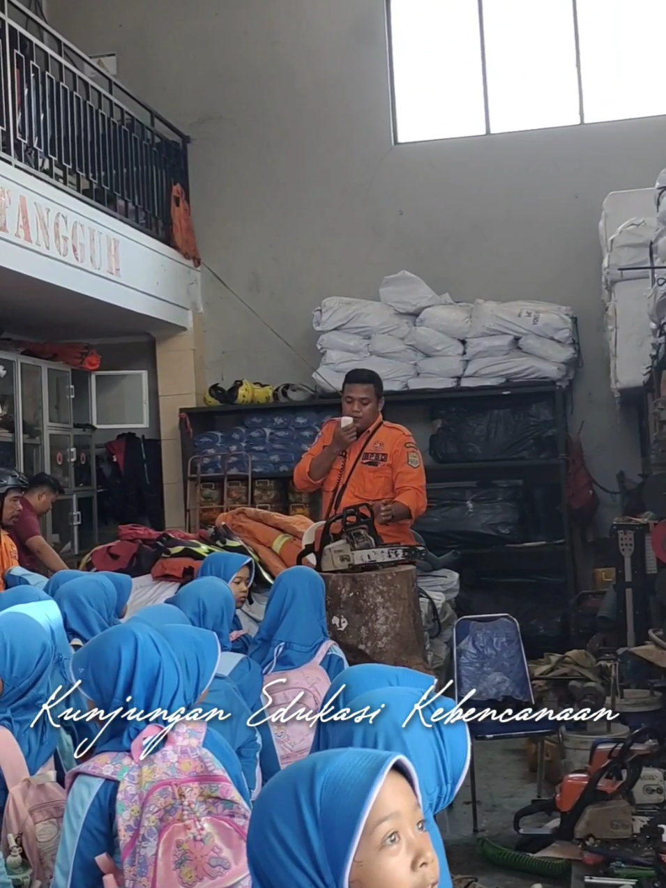 Kunjungan edukasi kebencanaan dari MIS PUI Ciwahangan  #bpbdciamis 