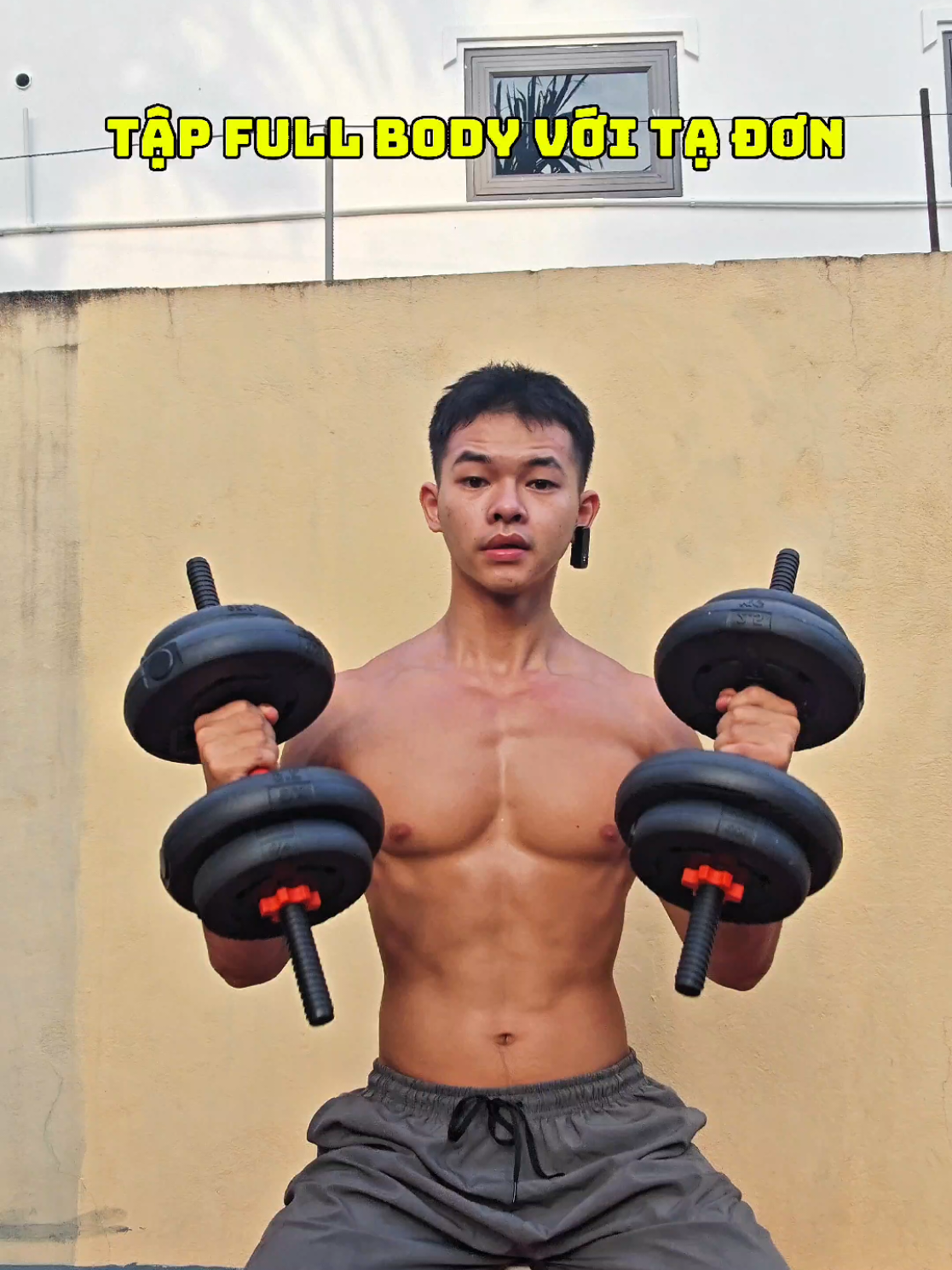 tập full body với tạ đơn tại nhà #gymmotivation #gym #truyendongluc #quockhongcuoi #xuhuong 