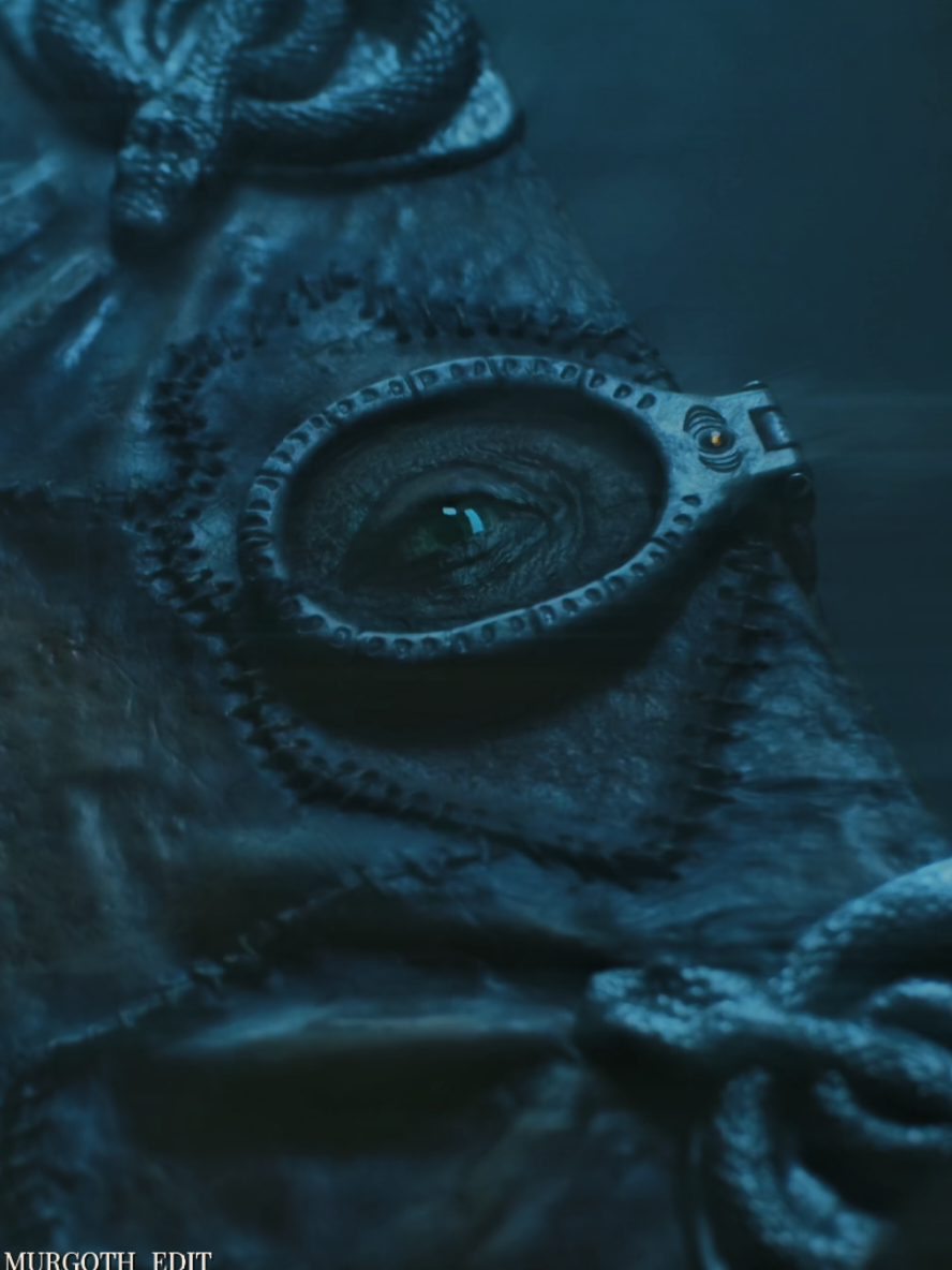 Hocus Pocus #HocusPocus #HocusPocus2 #WinifredSanderson #SarahSanderson #MarySanderson #SistersSanderson #Halloween