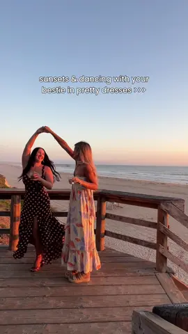 almost forgot this is the whole point @Jordan Marie 🌺 👼 🌊 shop our fall dress edit now via link in bio  #lovelulus #bestiedate #bestievibesonly #falldresses #polkadot 