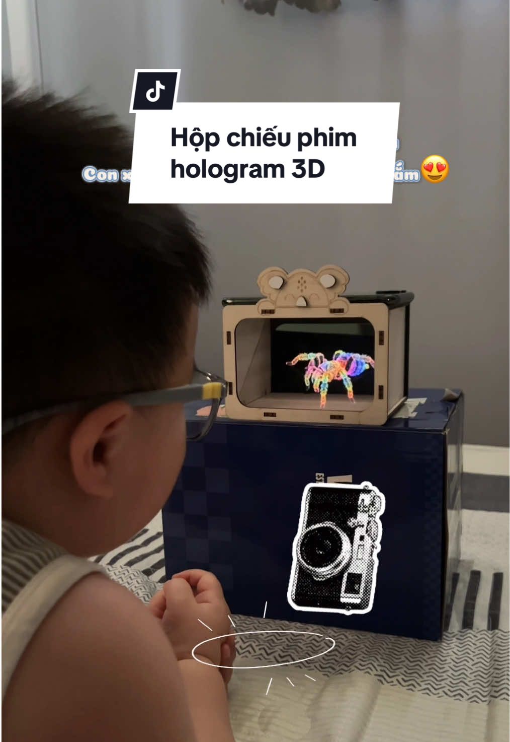 Hộp chiếu phim hologram 3D, món quà mà bé nào cũng ấn tượng và thích mê #hopchieuphim3d #hopchieuphimhologram #dochoithongminh #mevabe #tomhandsome  @Tom handsome 👶🏻  @Tom handsome 👶🏻  @Tom handsome 👶🏻 