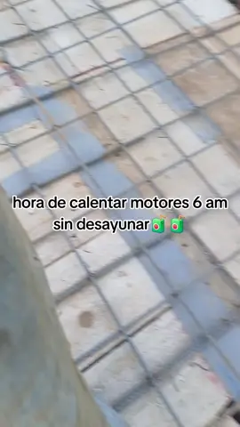 calentando motores 💪💪#albañiles #construccion #trabajando #like #viral 