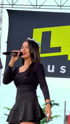 ehh yang baru ultah😂 @Yesaoktafia14 @𝙇𝘼𝙇𝙐𝙉𝘼 𝙈𝙐𝙎𝙄𝘾 𝙀𝙉𝙏 @Promotor Laluna Music #yesaoktafia #infoorkespati #lalunamusic #tanpakekasihku #ajickcullunt 