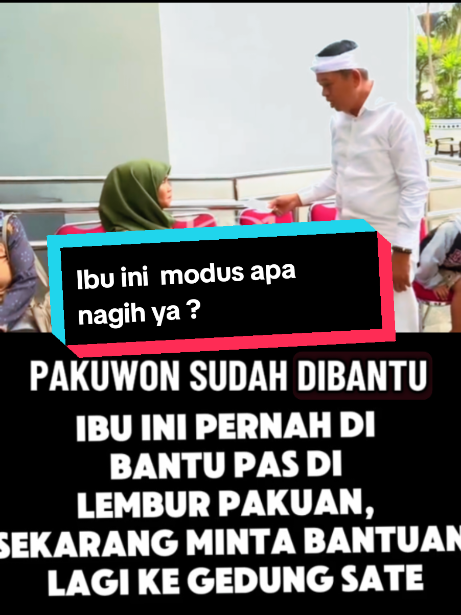 Kang dedi mulyadi bertemu seorang ibu yang pernah minta bantuan datang ke lembur pakuan. Dan kali ini ibu tersebut kembali datang di posko gedung sate untuk hal yang sama. sc. : kdm yt channel #dedimulyadi #kangdedimulyadi #lemburpakuan #gedungsate #bantuan 