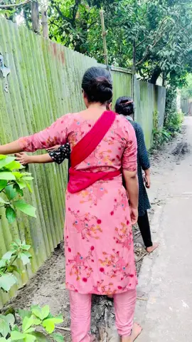 Fb junaki hossain priya🦋🖤 jokhon amader laree🤣🤣🤣soutan o amgore dekhle dur dibooo Akhon 🤣🤣🤣😩😃#foryou #foryourpage #bdtiktokofficiall #unfrezzmyaccount 