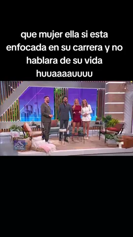 una verdadera dama  #cazzu #cazzufans #cazzu #cazzu si sabe dar buenas respuestas  a los paparatsi esta enfocada en su carrera y su hija felicidades 👏 #dios las bendiga 