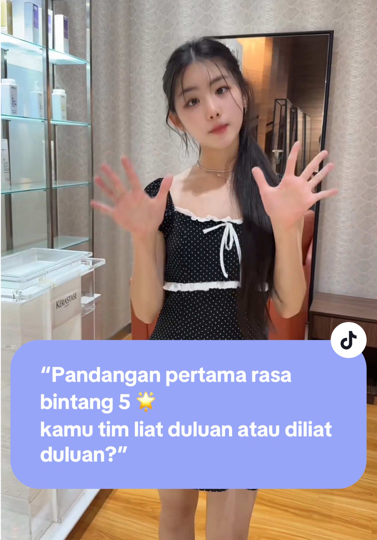 “Pandangan pertama rasa bintang 5 🌟 kamu tim liat duluan atau diliat duluan?” #chrystalxavierawinjaya #tata #fyp #velocity #challenge 