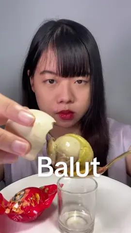 Makan balut nagaaaaa #mukbang #balut #balutnaga #baluteggs #asmrfood 