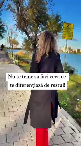Dar ține minte ceva: 👉 Cei care astăzi râd… mâine te vor întreba cum ai reușit. Și fix atunci o să-și dea seama că diferența n-a fost norocul, ci CURAJUL. Network marketingul nu e despre a fi pe placul tuturor. E despre a avea viziune acolo unde alții au frică. E despre a fi prima care rupe tiparul, nu a zecea care copiază trendul. Dacă vrei rezultate mari, trebuie să fii dispusă să fii văzută altfel. Și da… diferența întotdeauna deranjează la început, dar mai târziu inspiră. #networkmarketing #curaj #determinare #estetimpultau #bussiness 