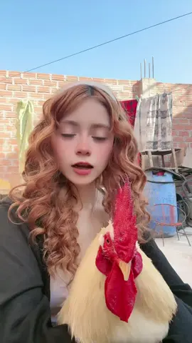 👩🏻‍🦰🫣