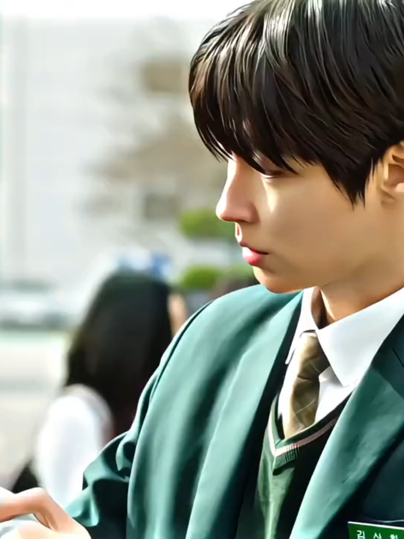 File jurr 😭 #familybychoice #hwanginyeop #kimsanha  #kdrama #edit #fyp #fouryou #margack #mogamasukberanda  Ib:@younzzzx_ twix@creator_kore4