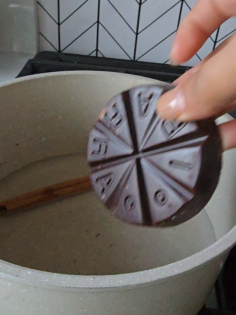 si soy 🤭🥰😋 en cuanto empieza a hacer frío 🫢🫢 #chocolateabuelita 🤭 #frío #invierno