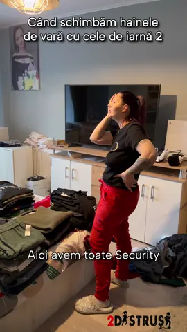 #2distrusi #doidistrusi #curatenie #haine #dulap @K-Melia @Doi Distruși și jumătate  @2Distrusi 