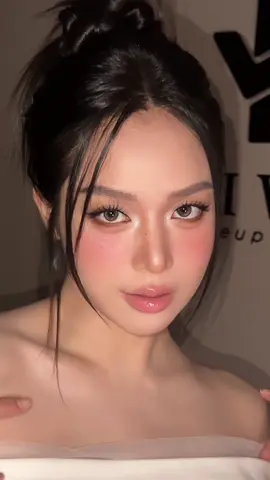 @Huỳnh Thanh Thủy  ơi như chưa từng nhe  e ơi