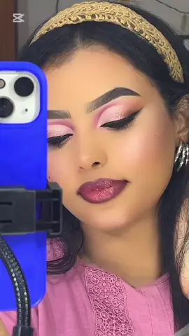 🩷 #sudanese_tiktok #tutorials #makeup #مشاهير_تيك_توك_مشاهير_العرب #سودانيز_تيك_توك_مشاهير_السودان 