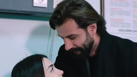 #Jee Karta Hay Teri Zulfon Say Khailoon ➷ೃ✾🌹⃝🤍⃝ ⃝ ⃝ ⃝🧡🍃♥️🌿░❥⃝★🖤 #the promise Episode  349/273/243/340/273/243/250/98/347/100/288/253/309/269 . . . . #foryou #tranding #viralvideos 