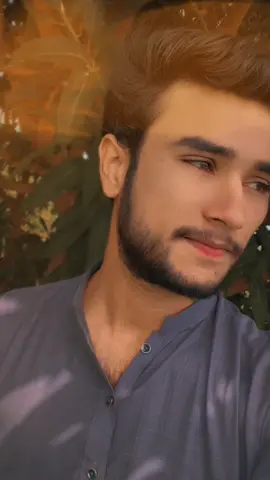 Tu mera hal ni puchda 🥺❤️‍🩹background song 🤌🏼💔#yasir_4870 #ownvoice #foryou #fyp #trending 