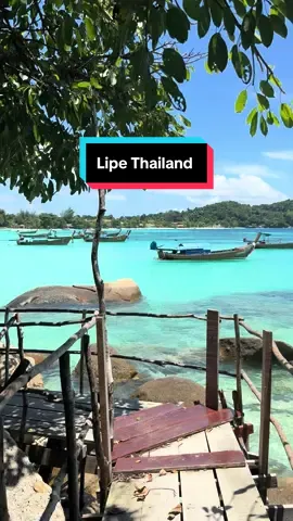 Paradise 🌊⛵️#kohlipe #เที่ยวหลีเป๊ะ #ทะเลใต้ #เกาะหลีเป๊ะ #เที่ยวใต้  