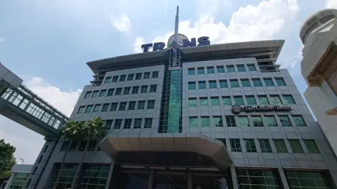 Pernyataan sikap perwakilan Himasal Jabodetabek di Kantor Trans Corp pagi ini. .  #pondokpesantren #lirboyo #himasallirboyo #santri #boikottrans7