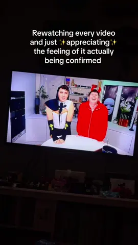 Gaslighting kings #danandphil #tumblr #danandphilgames #breakingnews 