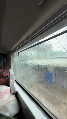 Mở max volum+ nằm trong xe trời mưa+ Phương Trang 😆