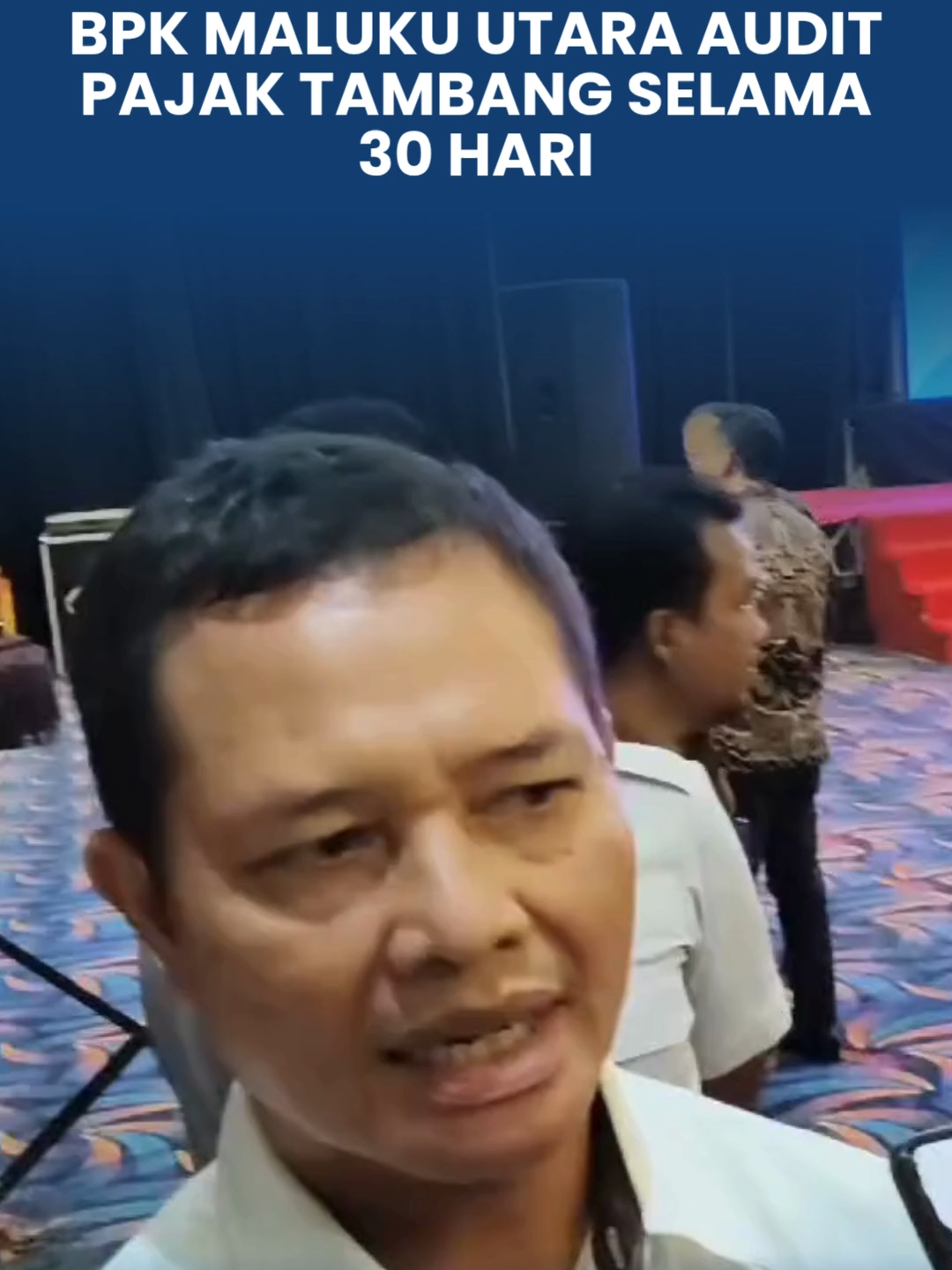 Badan Pemeriksa Keuangan (BPK) RI Perwakilan Provinsi Maluku Utara akan melakukan audit khusus/pemeriksaan tematik selama 30 hari, terhadap penerimaan pajak daerah yang bersumber dari sektor pertambangan dan industri.  Langkah ini merupakan bagian dari upaya memperkuat sinergi antara pemerintah provinsi dan kabupaten/kota, dalam mengoptimalkan pendapatan asli daerah (PAD). Audit tersebut dibahas dalam rapat bersama Gubernur Maluku Utara Sherly Laos dan beberapa Kepala Daerah kabupaten/kota sampai jajaran organisasi perangkat daerah (OPD) terkait, serta perusahaan tambang dan industri besar di wilayah Maluku Utara, yang berlangsung di Sahid Bella Hotel Ternate, Senin (13/10/2025). #tribunnetwork #tribunternate #malukuutara #sofifi #bpkmalukuutara #pajaktambang