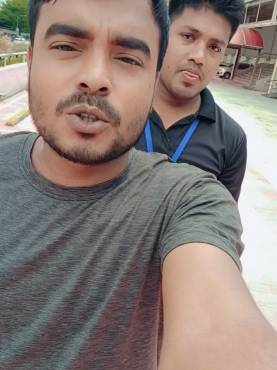 আমেরিকাতে একটা অদ্ভুত মহিলা কে #myvoice #trending #vairalvideo #foryou #fyp 