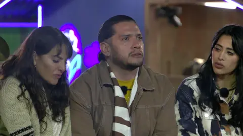 Mi granjero #Teo nos habla de su novio, 🫂 de esa persona que le mostró lo que significa amar de verdad. 🥹💖 #LaGranjaVIP 🔥 Disfruta del 24/7 en #DisneyPlus experiencia completa. Durante dos semanas podrás disfrutarla en mis redes:⁣⁣⁣⁣⁣ 🌐 Sitio Web⁣⁣⁣⁣⁣ lagranjavip.tv 📱 App TV Azteca En Vivo⁣⁣⁣⁣⁣ 💻 YouTube