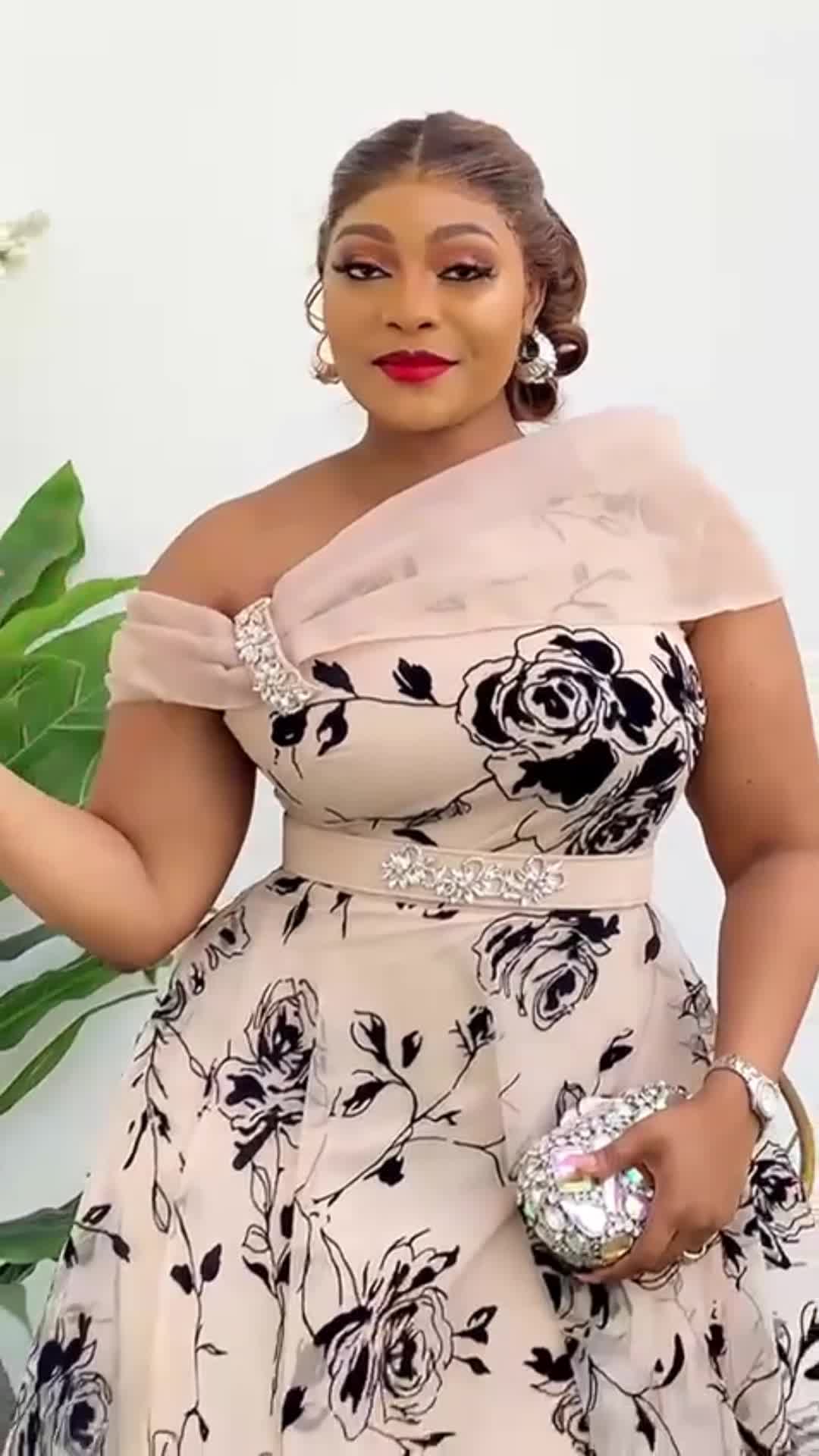 Elevate Your Wardrobe: Fashion Trends for 2026. Eastleigh 1st Avenue Amana Shopping Complex shop F25 /F26 #fashiontrends, #outfitinspo, #2026fashion, #autumnstyle, #stylingtips