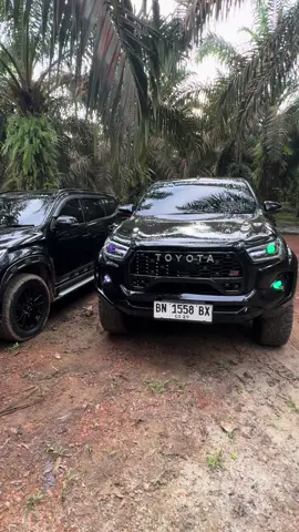 Hanya konten semata #hiluxownersclub #hilux4x4 #pro7 #hiluxrocco #mitsubishibangka 