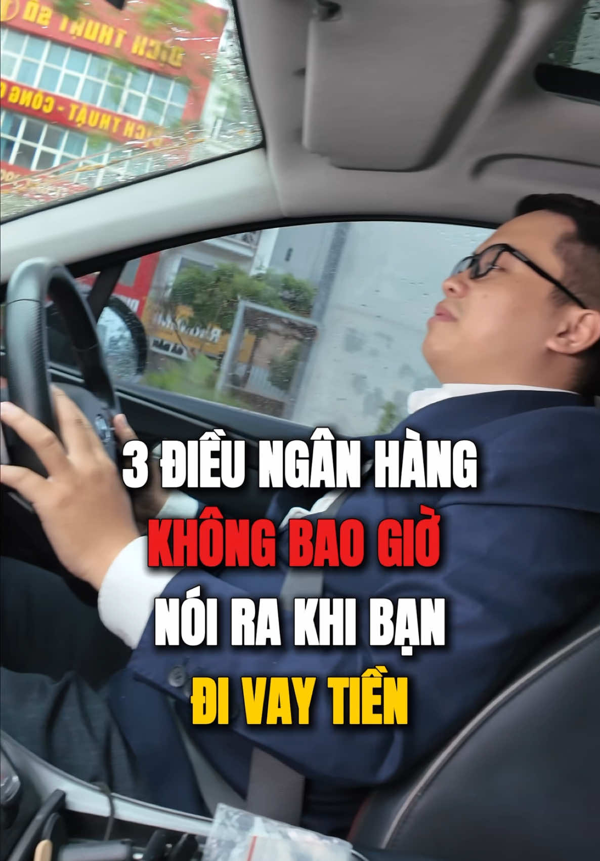 3 Điều ngân hàng không bao giờ nói ra khi bạn vay tiền #nganhang #vaytienonline #LearnOnTikTok #vaynganhang #banker 