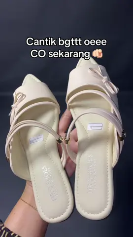 Secakep ini ga di CO 😱 #sandalmurah #sandallucu #fypage #fashion 
