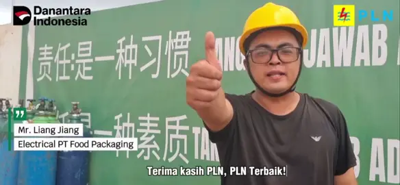 Electrizen, PLN melalui program PLN Peduli menghadirkan Humanity Truck 2025 di Desa Cidadap, Kecamatan Campaka, Kabupaten Cianjur. Kegiatan ini difokuskan pada penyuluhan gizi untuk pencegahan stunting, pelatihan memasak sehat, dan pembagian 500 nasi box makanan bergizi untuk ibu hamil, ibu menyusui, dan lansia. Program ini merupakan bagian dari komitmen PLN dalam mendukung ketahanan pangan dan kesehatan masyarakat, sejalan dengan agenda nasional penurunan angka stunting. Sebelumnya, program Humanity Truck 2025 telah dilaksanakan di sejumlah daerah, yaitu Kabupaten Tangerang, Kabupaten Jepara, dan kini hadir di Kabupaten Cianjur. Setelah Cianjur, kegiatan akan berlanjut ke Kabupaten Lebak dan Kabupaten Pandeglang. Kehadiran program ini di berbagai wilayah diharapkan dapat memperluas dampak nyata dalam mendukung masyarakat agar lebih sehat melalui akses pada makanan bergizi. Kegiatan Humanity Truck 2025 di Cianjur terselenggara berkat kolaborasi antara PLN Peduli, Puskesmas Campaka, Pemerintah Kecamatan, Pemerintah Desa, volunteer Semesta Membumi Indonesia (SMI), serta peran aktif Srikandi PLN yang turut mendampingi dan mengedukasi masyarakat selama kegiatan berlangsung. #pln #plnjabar #plnmobile #BarayaUIDJabar #PLNPeduli 