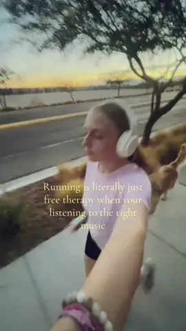 Running is so calming and it helps so much if your an overthinker. #Running #overthinker #freetherapy #fypシ 