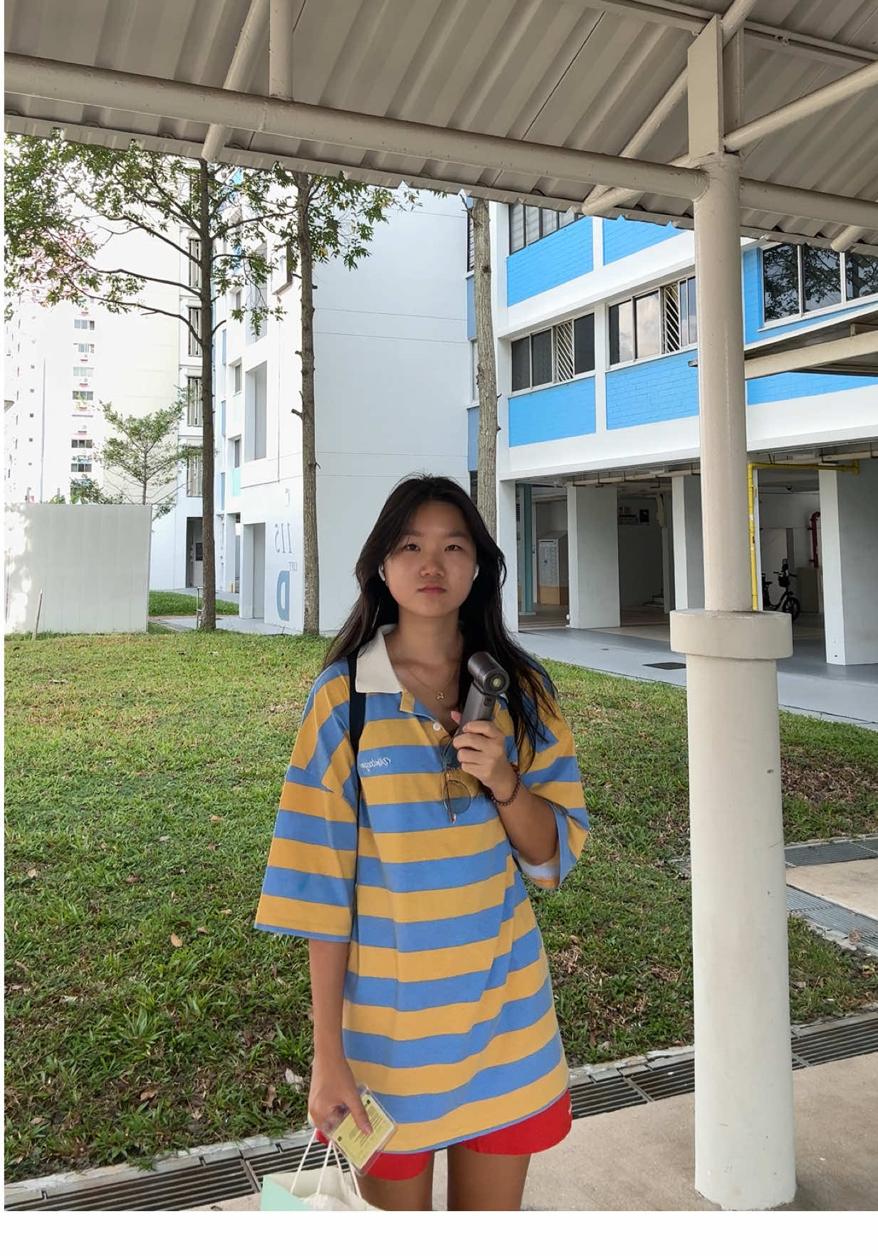 idc if im a noise pollution in public as long as im not sweating in the heat like others ☺️ #jisulife #jisulifeportablefan #jisulifeultra2 #tiktokshopsg #sgtiktok 