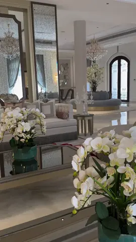 ##كنبات #كنب #كنبات_مجالس #كنبات_مجالس_عربية_مودرن_اطقم_فخمة #كنب_كلاسيكي 