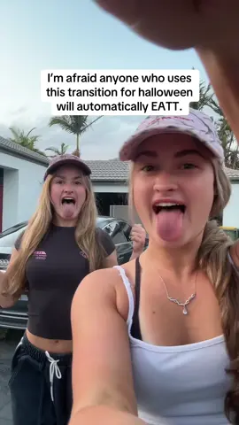 so frickin excited #halloween #transition #twins 