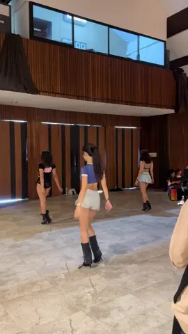 1/8 dari hasil dance camp kmrn #dance #heelsdance 