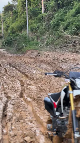 #crf #crf150l #crfindonesia #fyp #viral 