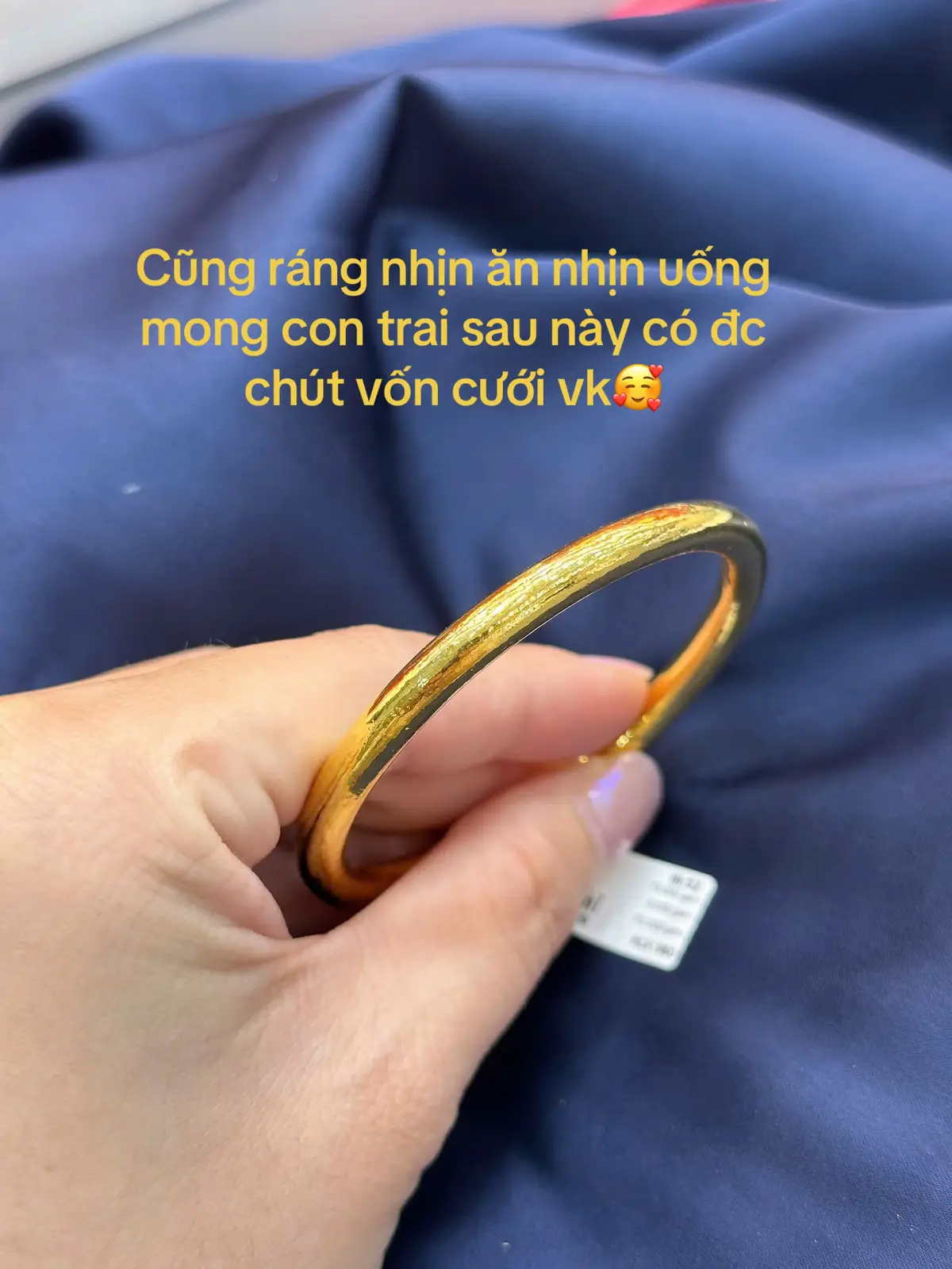 Giá vàng chóng mặt quá🥹#giavangvietnam #xuhuongtiktok 