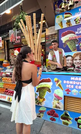 Ice cream prank 🍦😂  #turkey #istanbul #turkey🇹🇷 #turquia🇹🇷 #estambul 