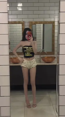 หนูจ๋าาา ใส่สั้นทำไม 😘 #หนูดวงดี #arnunoo 