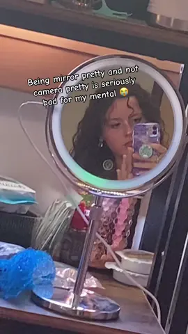 For the sake of my mental health the mirror is more accurate 🤞🏼😔 #mirror #relatable #pretty #mirrorpretty #fyp 