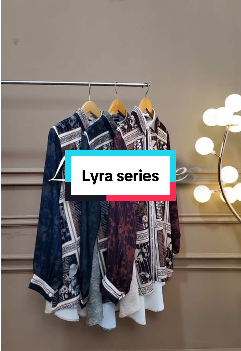 Kemeja Lyra, 3 pilihan warna super cantik, karena tampil rapi dan cantik ngga harus ribet🤩#fyp #kemejamotif #gajiansale #promoguncang1010 #kemejawanita 