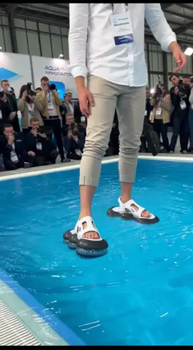 @Елизавета Попович 🇺🇦Сандалі водоходи? Хтось каже сандалі водоходи винайшли в україні і винахідник Попович.  ❗️Але це відео не справжнє, це хобі з ші. сандалі водоходи не існують. ❗️Це я для жарту створив відео по сандали водоходы ЇХ НЕМОЖЛИВО СТВОРИТИ БО Є ЗАКОНИ ФІЗИКИ. Але я справді виробник 🇺🇦Попович. той самий Попович із тікток 🏆Найкращі дошки Поповича для цвяхостояння👑 дошки садху, доска садху, цвяхостояння, дошка садху, цвяхи для стояння, гвозди для ног, доска с гвоздями, садху доска, гвозде стояние, гвоздестояние, попович гвоздестояния, дошка з цвяхами, гвозди садху, стоять на гвоздях, стояние на гвоздях, дошка садху купить украина стояння на цвяхах, садху дошка Київ, садху дошки
 #дошкасадху #цвяхостояння #дошкисадху #Попович #дошкасадхукупитьукраина 