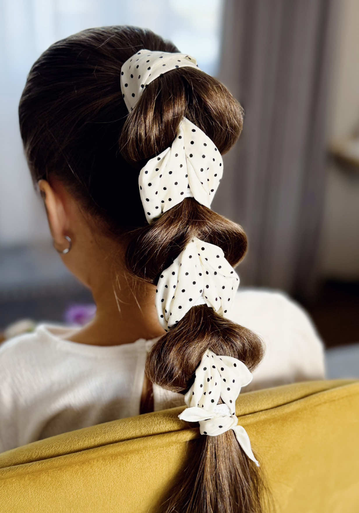 Old money hairstyle in less than 5 minutes? Save this Gorgeous hair tutorial 🤩🍀#longhair #foryoupage❤️❤️ #hairhack #hairideas #hairstyletutorial 