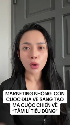 Kể cả  Jeff Bezos của Amazon & Steve Jobs của Apple đều hiểu quy luật này khi ra mắt nền tảng & sản phẩm #xuhuongtiktok #LearnOnTikTok #sachhay #marketing #khachhang 