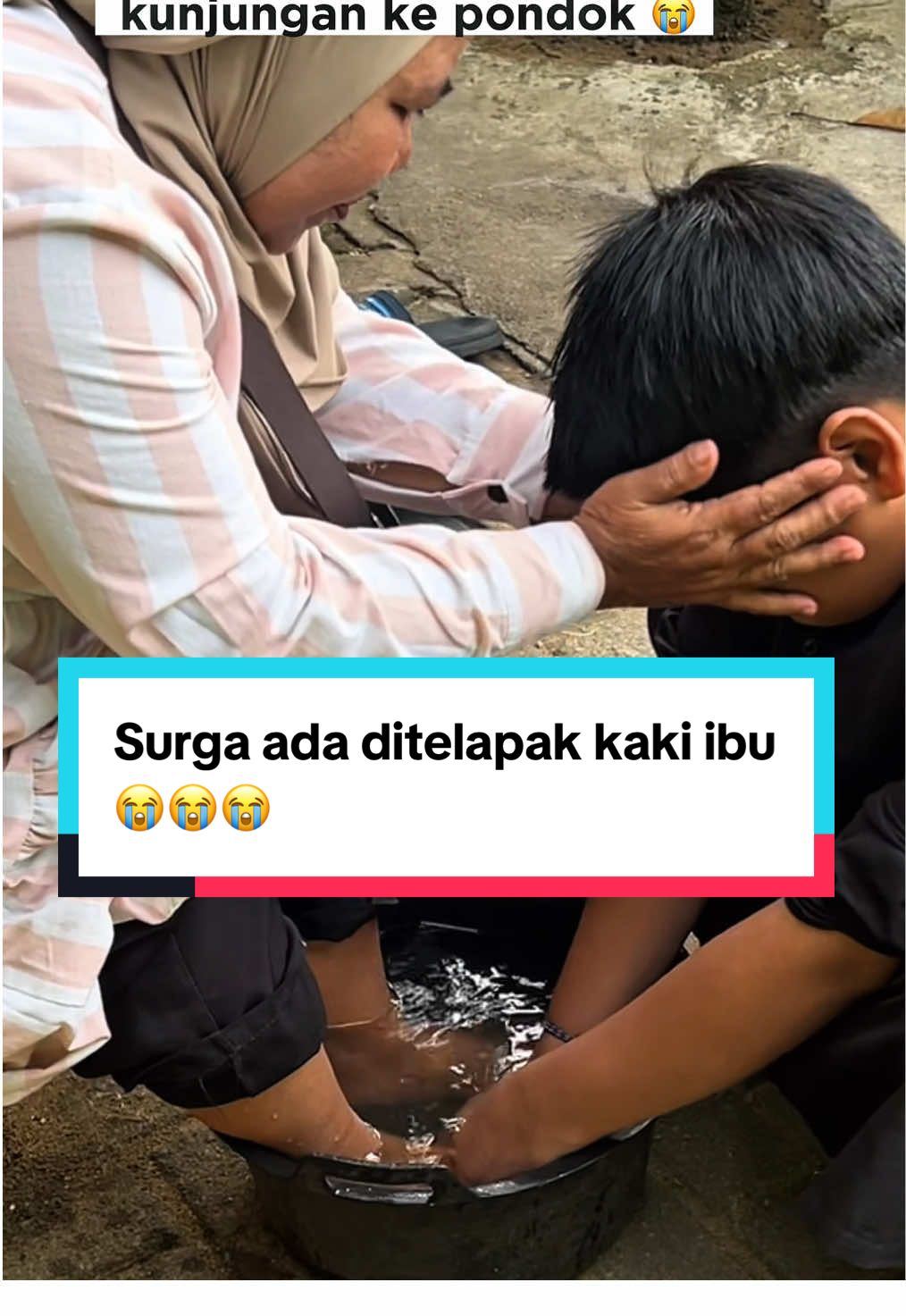 Hal yang hampir mustahil kita lakukan dirumah kalau bukan di pondok 😭 #santri #santripondok #ibu #pondokpesantren #sekolahquran 