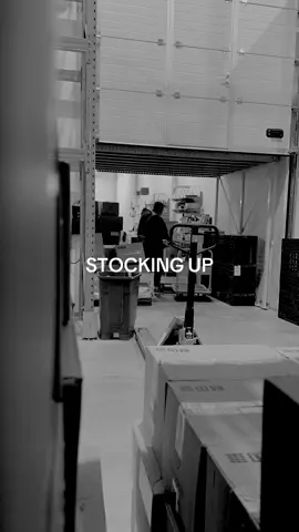 favourite day 😍  #warehouse #beautyproducts #holikaholika #backstage 