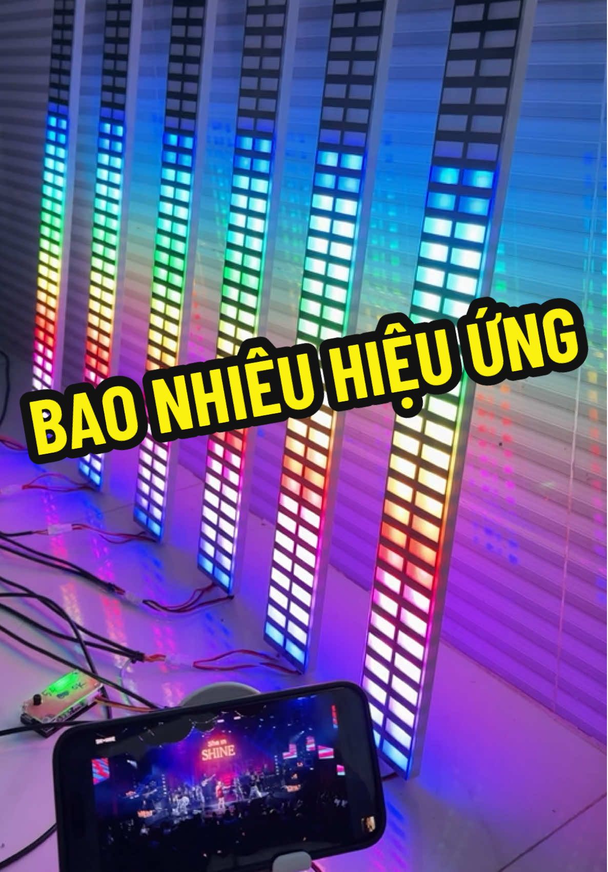 Cận cảnh 8 hiệu ứng của bộ đèn LED nháy theo nhạc #lednhaytheonhac #baotranloakeo369 #baotranledmusic #thanhled1met #led 